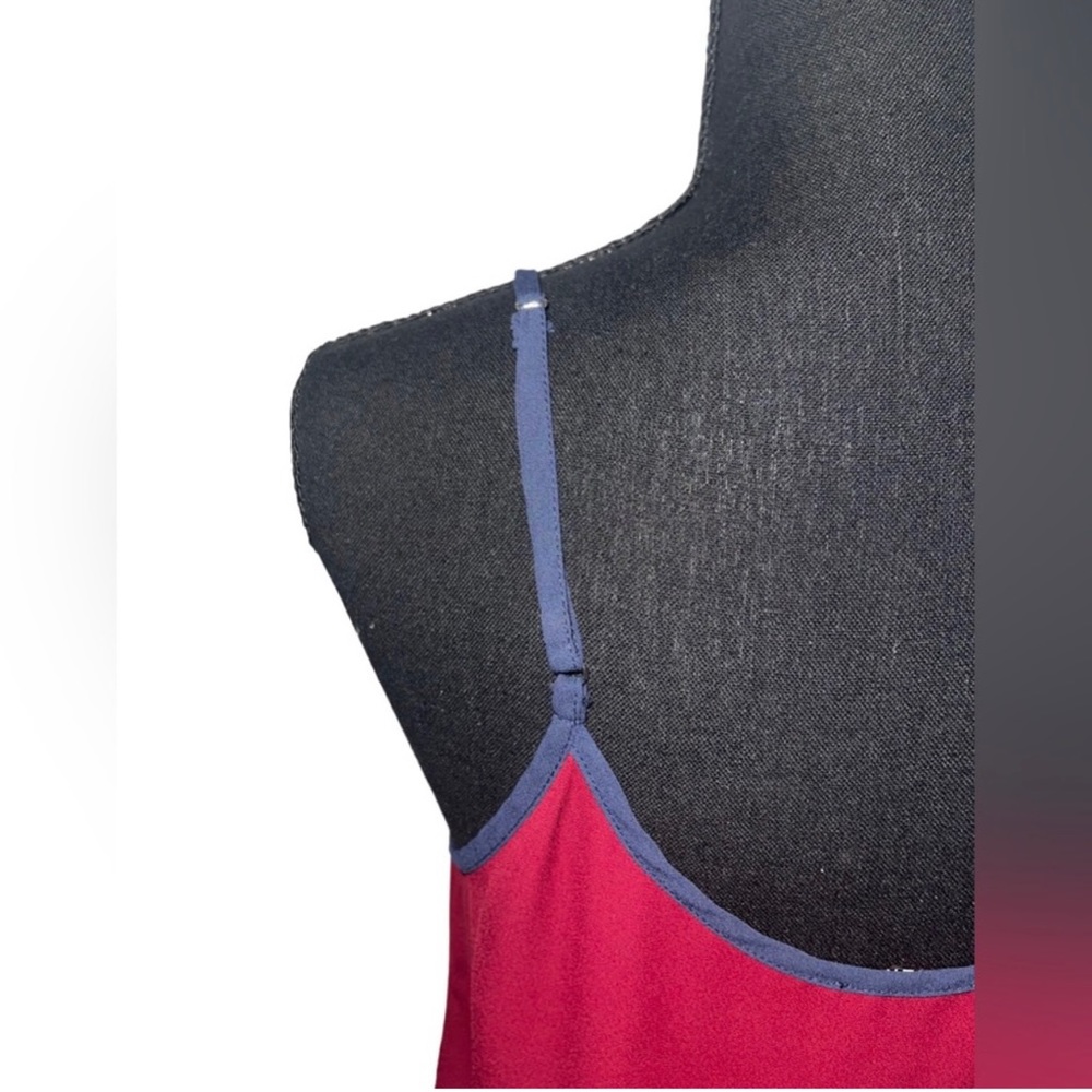 The Limited Maroon and Navy Blue Trim Camisole - Size Medium - Picture 3 of 5